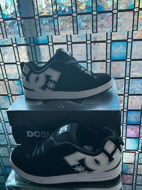 Women’s DC Shoes Court Graffik Black and White Skate Sneakers